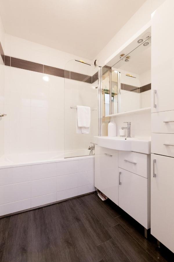 Le Kernoguet Apartment Vannes Bagian luar foto