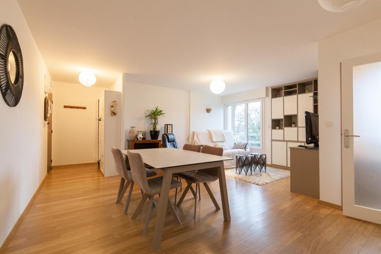 Le Kernoguet Apartment Vannes Bagian luar foto