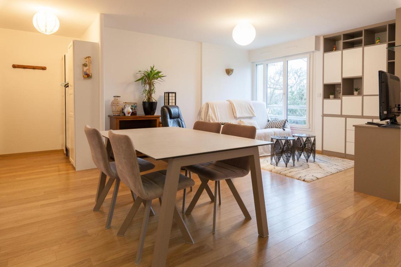 Le Kernoguet Apartment Vannes Bagian luar foto